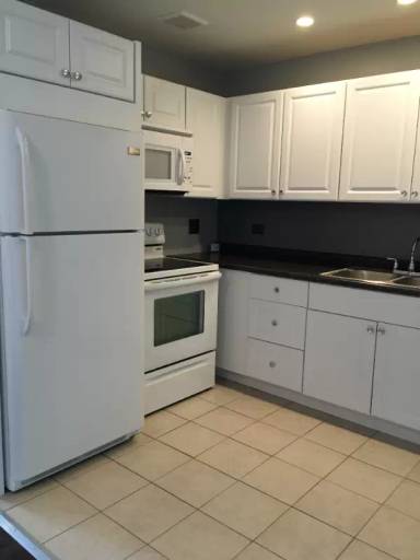 Main picture of 8432 W 103rd Ter
