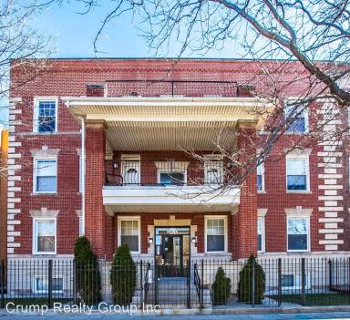 Main picture of 4137 S Prairie Ave