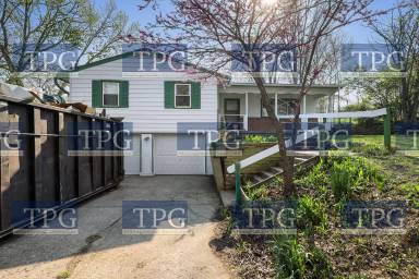 Main picture of 809 S Crisp Ave