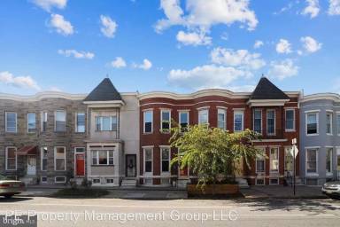 Main picture of 128 S Highland Ave