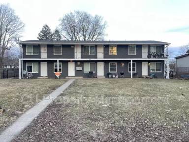 Main picture of 333 S Steffler St