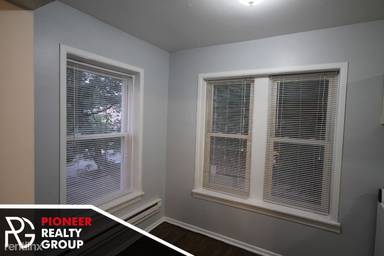 Main picture of 4501-4515 N Malden St