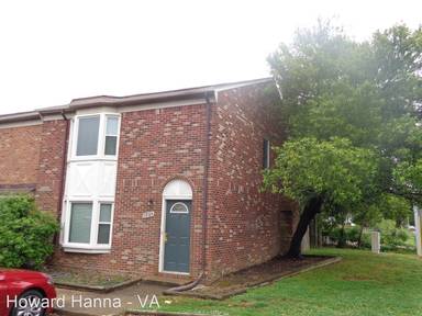 Main picture of 1904 Darnell Dr