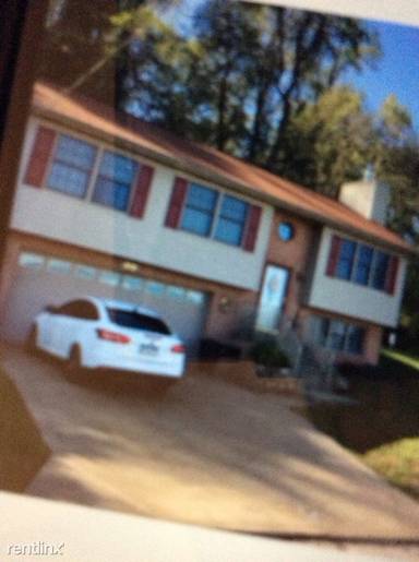 Main picture of 112 Farnsworth Ave