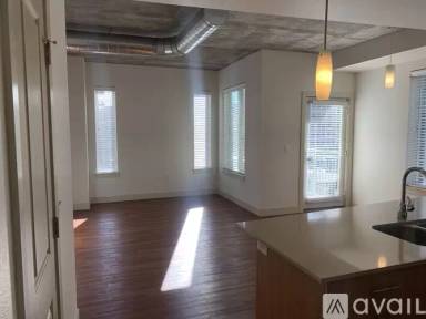 Main picture of 3501 Lawrence St