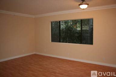 Main picture of 431 Burchett St