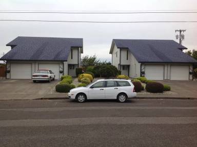 Main picture of 2043 Madrona St