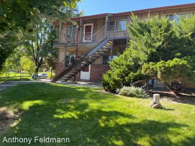 Main picture of 2815 Ames St