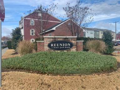 Main picture of 4376 Pickney Ln