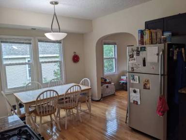 Main picture of 3412 Chicago Ave