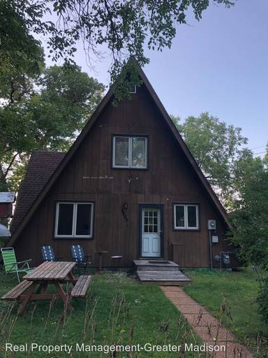Main picture of 6004 Lake Edge Rd