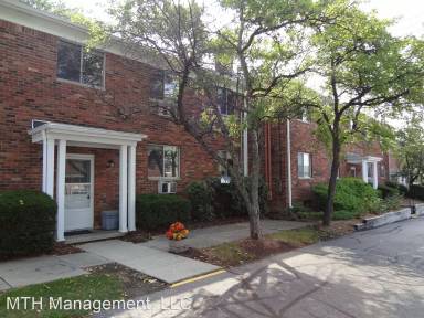 Main picture of 921 Coolidge Rd