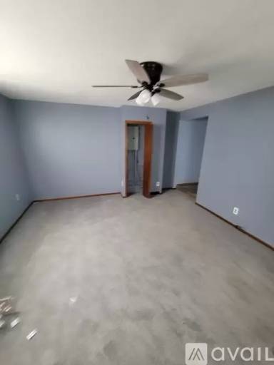 Main picture of 452 Guernsey Ln