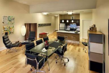 Main picture of Division Park Avenue Apartments