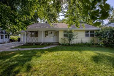 Main picture of 4623 N 80th Ave