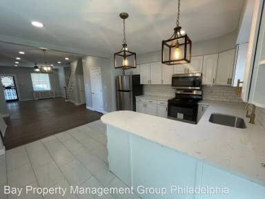 Main picture of 1645 S 56th St