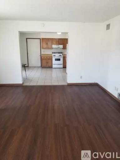 Main picture of 612 King St