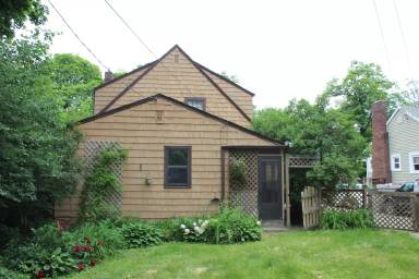 Main picture of 1113 S Franklin Ave
