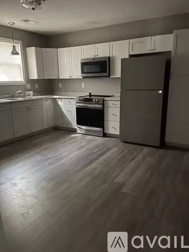 Main picture of 4718 James St