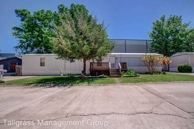 Main picture of Julia Lane Mobile Home Park
