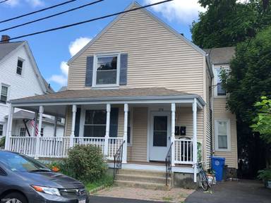 Main picture of 174 Brown St