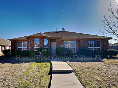 Main picture of 2781 Avery