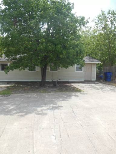 Main picture of 917 S 13th St