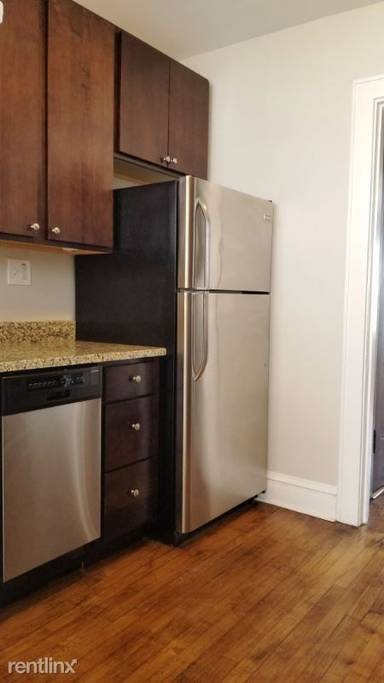 Main picture of 4516 N Wolcott Ave