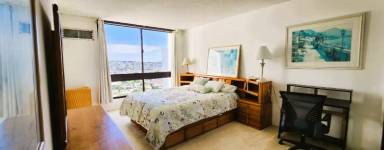 Main picture of Liliʻuokalani Gardens at Waikiki King Tower