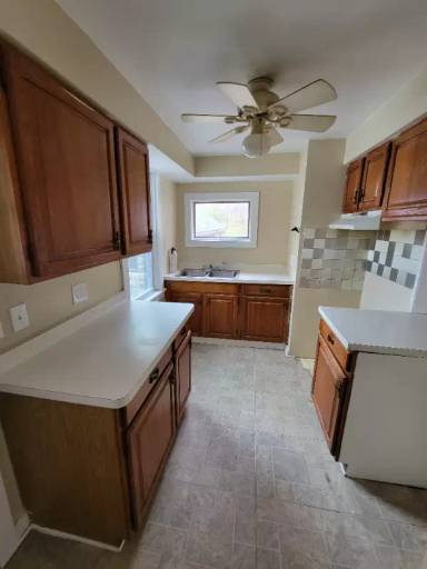 Main picture of 341 Market St