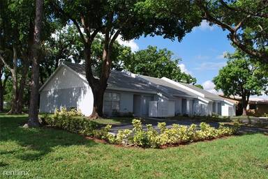 Main picture of 8570 NW 32nd St