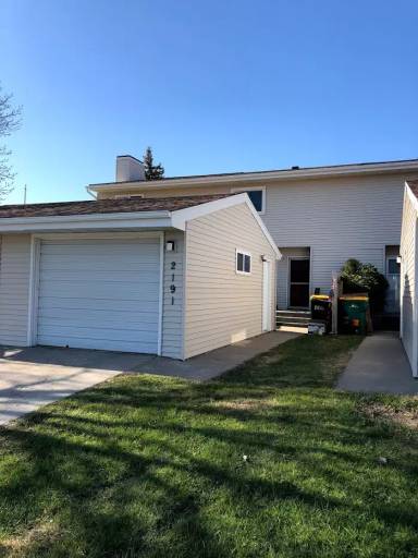 Main picture of 2191 4th Ave E