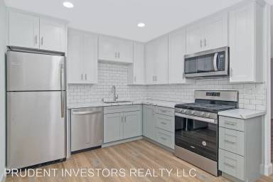 Main picture of 233 C Ave