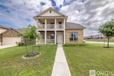 Main picture of 880 Winnsboro Dr