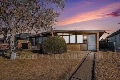 Main picture of 3690 Fairfax St