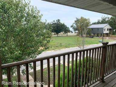 Main picture of 155 Markham Dr