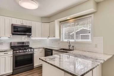 Main picture of 7801 Wycombe Dr