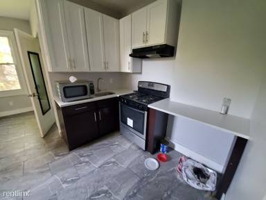 Main picture of 62 Grant Ave