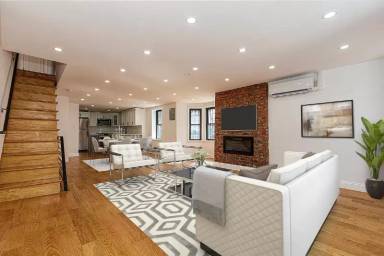 Main picture of 69 Lewis Ave