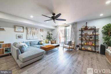 Main picture of 12 Hamilton Cir