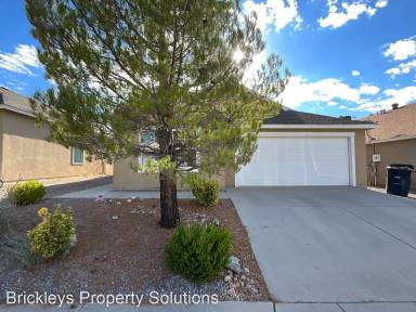 Main picture of 10436 Calle Acanta NW