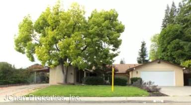 Main picture of 9456 Cherry Hills Ln