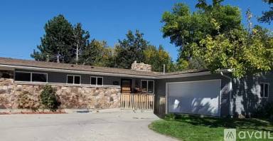 Main picture of 7046 W Hummel Dr
