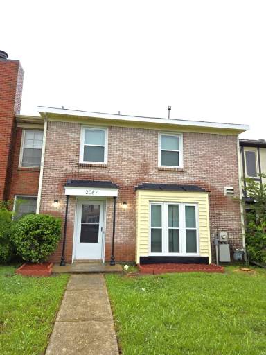 Main picture of 2067 Rexford Rd