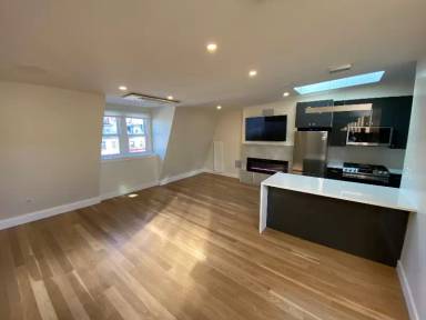 Main picture of 473 Massachusetts Ave