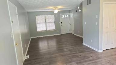 Main picture of 1202 Kristopher Ave