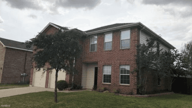 Main picture of 319 Chisholm Trl