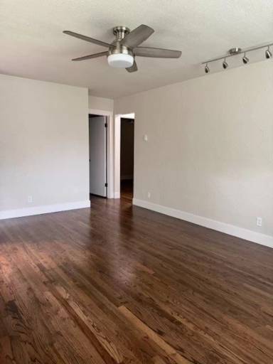 Main picture of 1435-55 Summer St NE