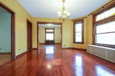 Main picture of 3212 Cedar Ave S