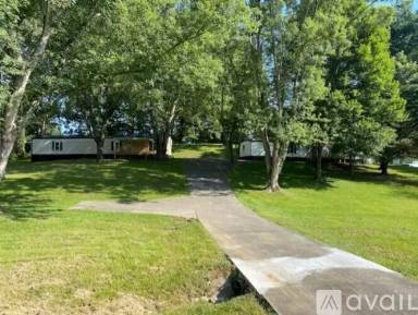 Main picture of 1656 Weaver Branch Rd